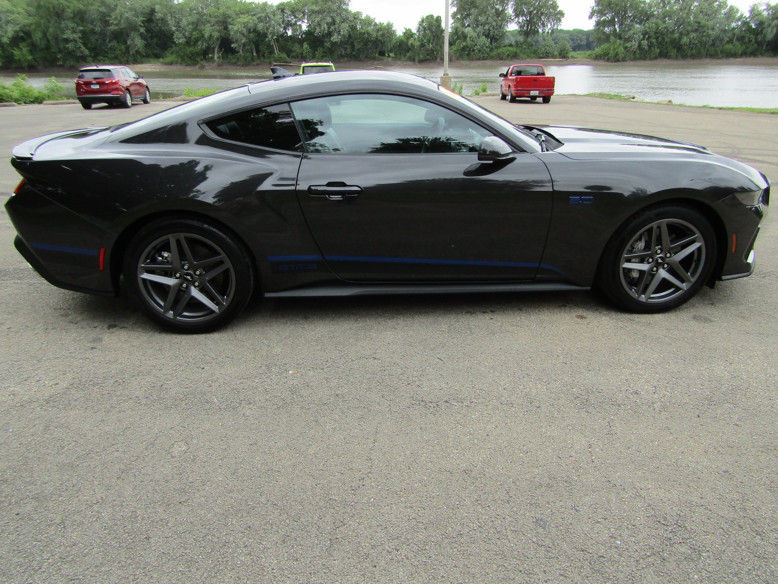 Used 2024 Ford Mustang GT Premium RWD image 5