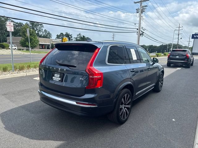 Certified 2023 Volvo XC90 B6 Plus AWD/4WD image 5