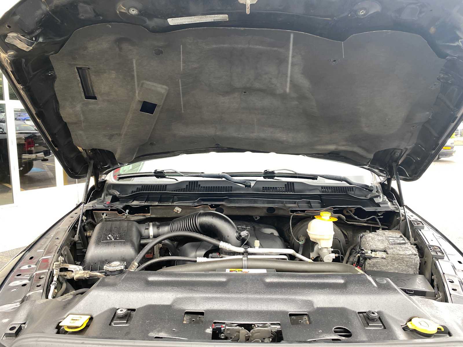 Used 2014 RAM 1500 Outdoorsman AWD/4WD image 6