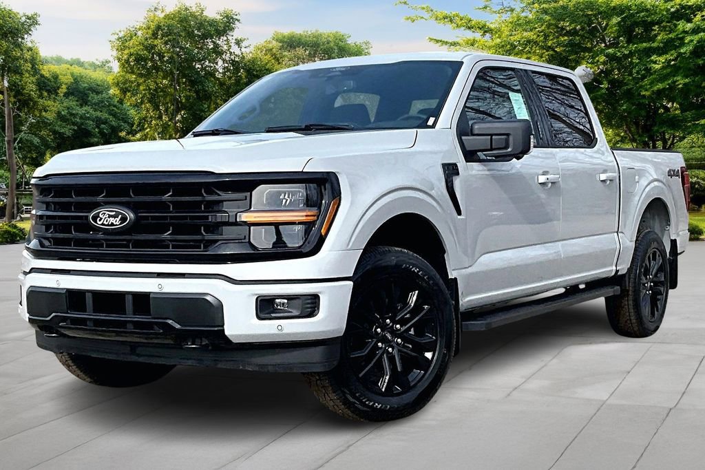 New 2026 Ford F150 XLT w/ Equipment Group 302A MID image 2