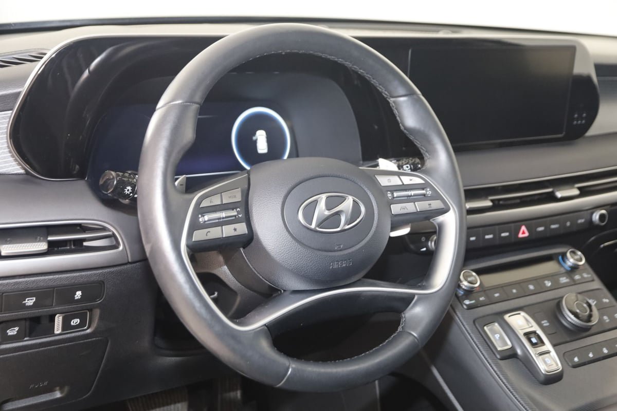Used 2023 Hyundai Palisade Limited w/ Cargo Package AWD/4WD image 6