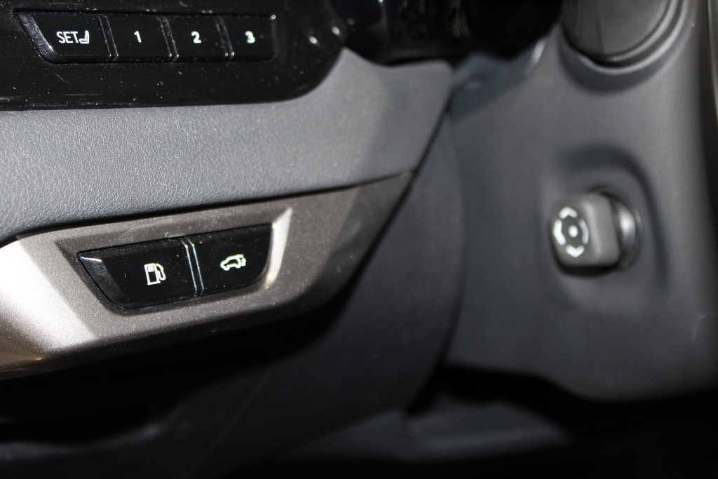 Used 2023 Lexus RX 350 Premium w/ Cold Area Package AWD/4WD image 7