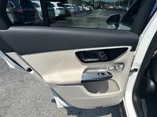 Used 2026 Mercedes-Benz GLC 300 4MATIC image 29