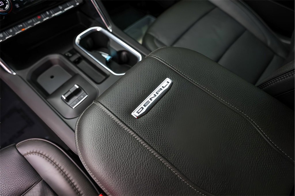 Certified 2025 GMC Sierra 2500 Denali w/ Denali Reserve Package image 22