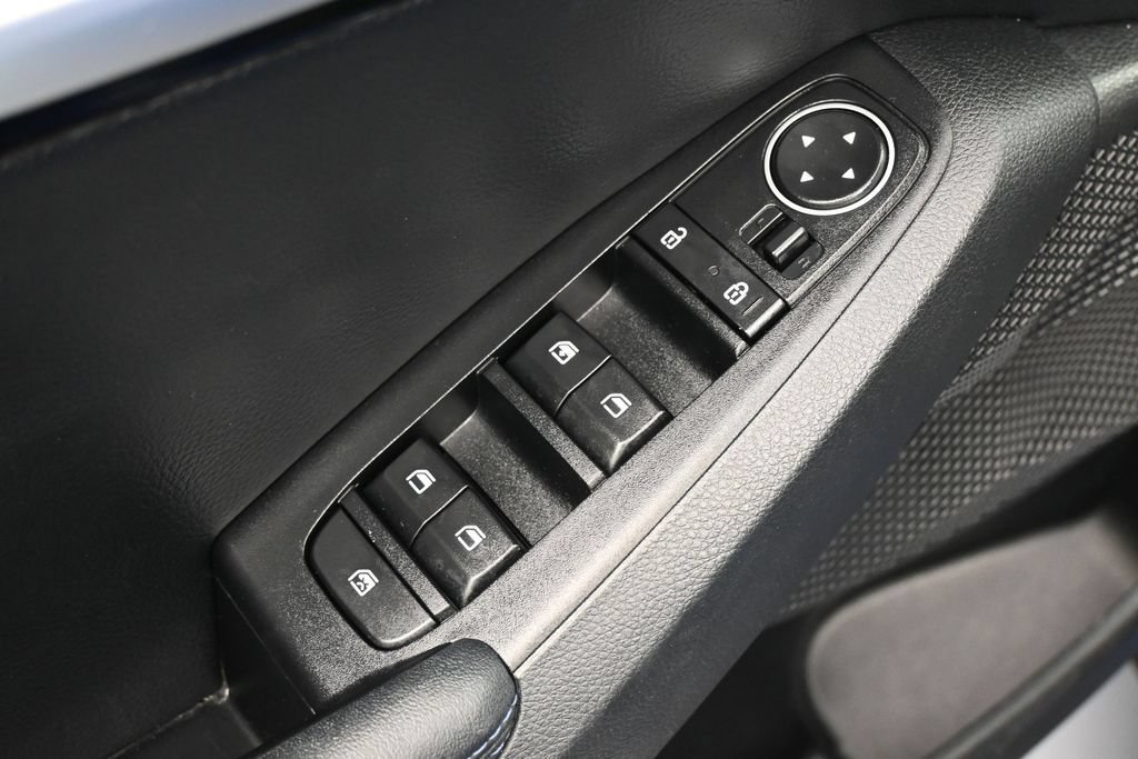 Used 2023 Kia Seltos S FWD image 14