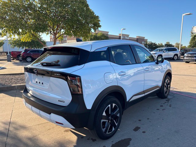 Used 2026 Nissan Kicks SV w/ SV Premium Package AWD/4WD image 5