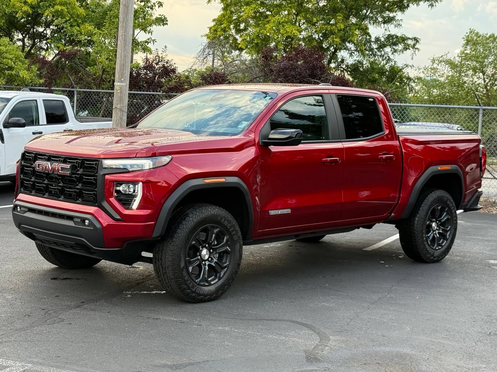 Used 2023 GMC Canyon Elevation w/ Convenience Package RWD image 8