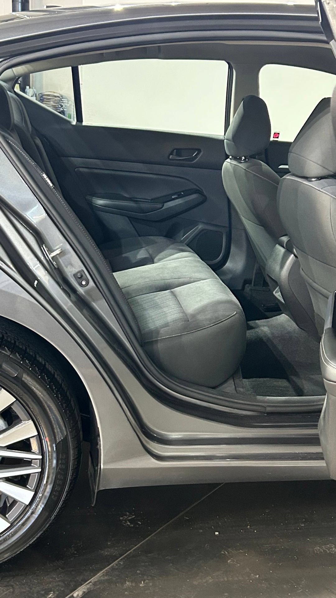 Used 2023 Nissan Altima 2.5 SV FWD image 52