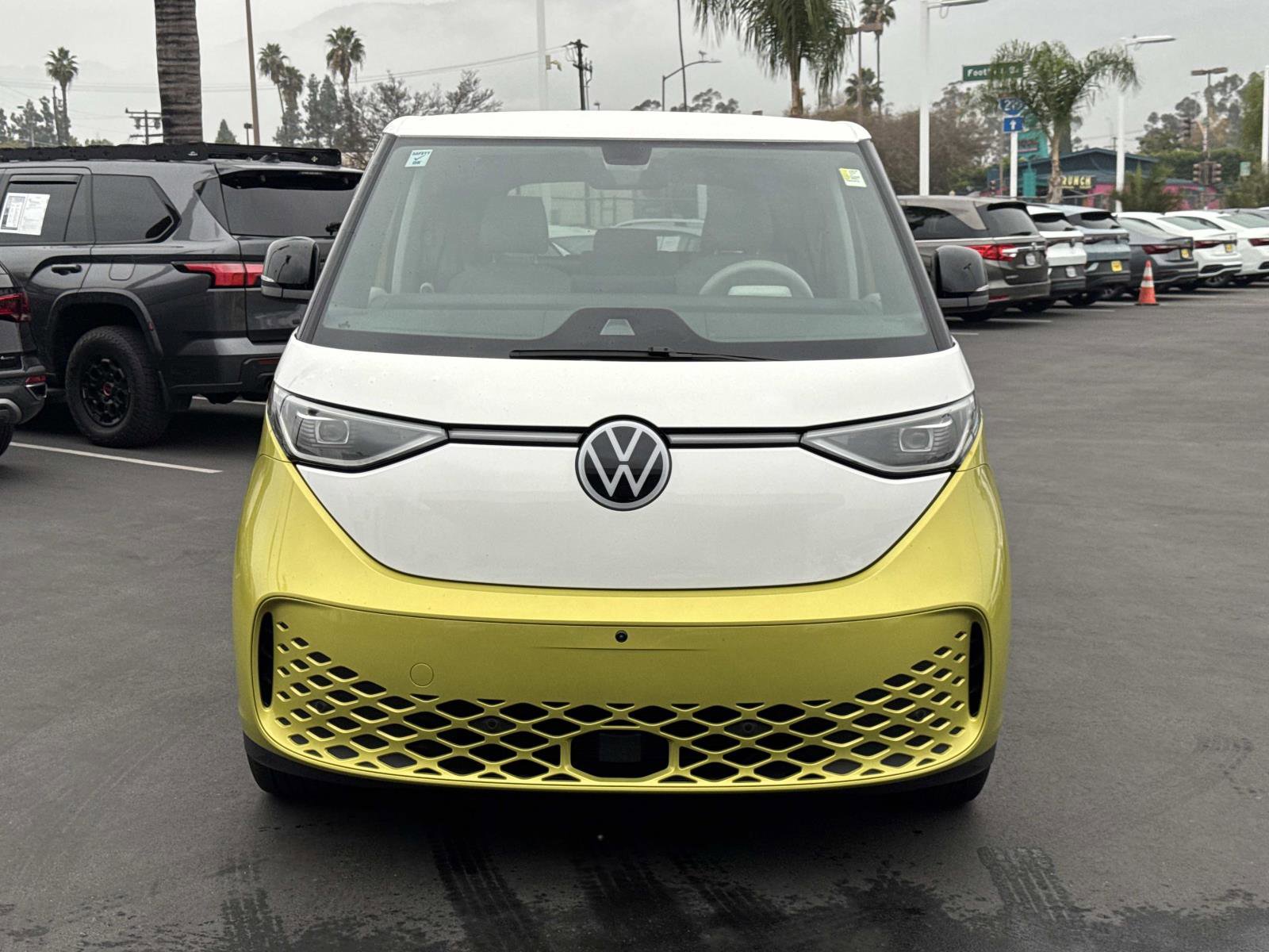 Certified 2025 Volkswagen ID. Buzz 1st Edition image 2