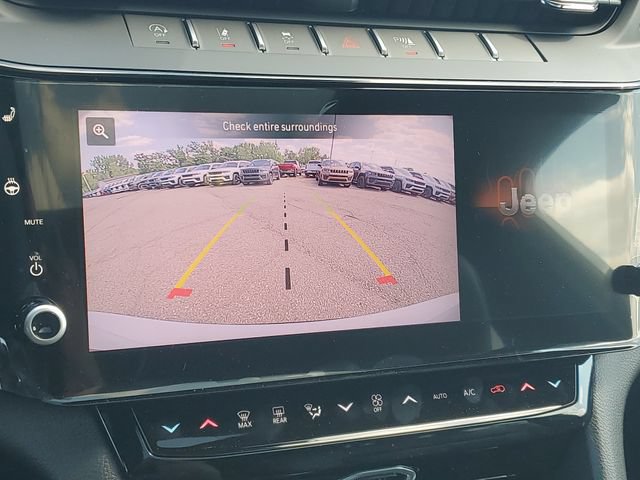New 2026 Jeep Grand Cherokee L Limited w/ Limited Altitude Package AWD/4WD image 27