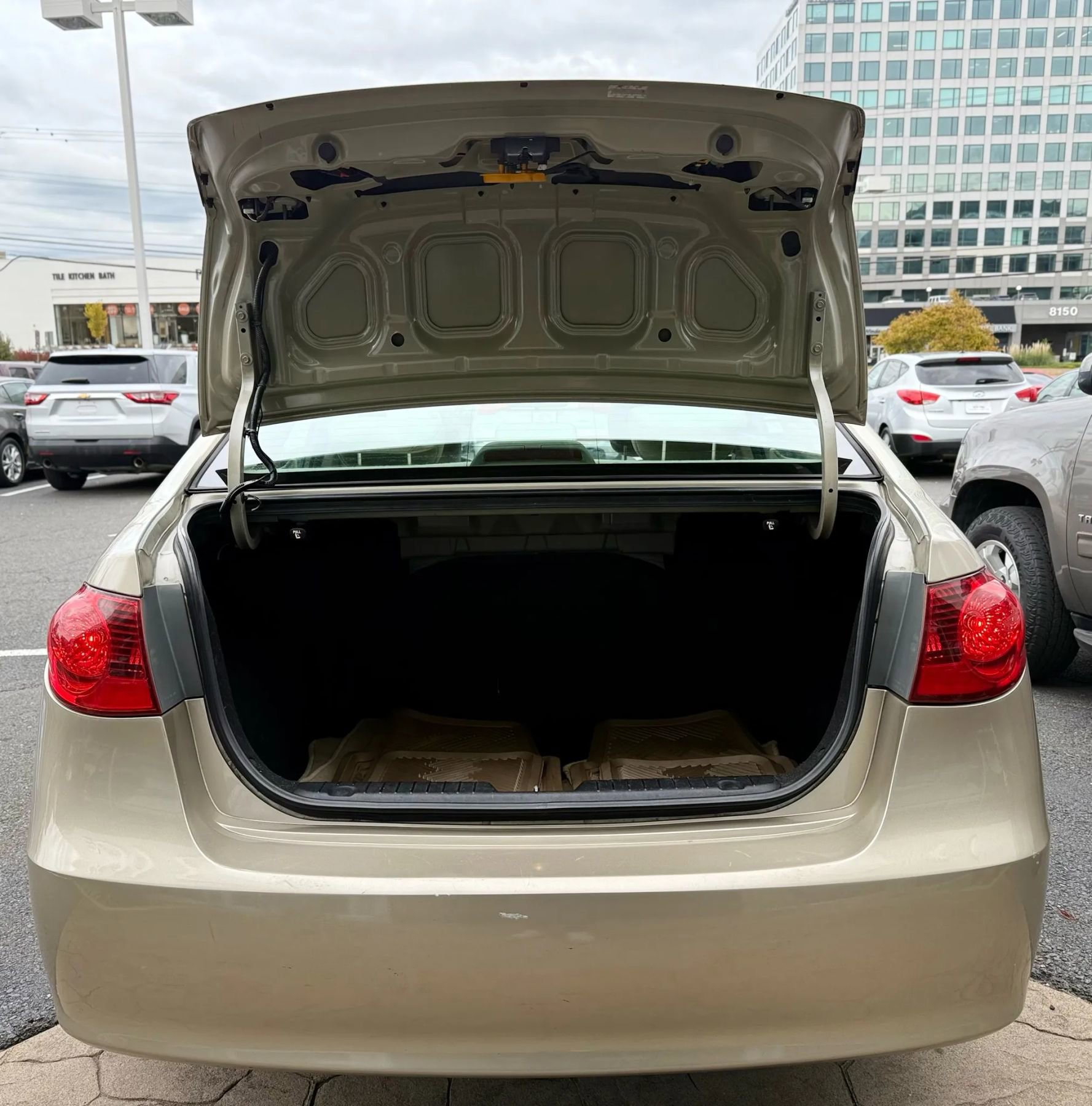 Used 2007 Hyundai Elantra GLS image 36