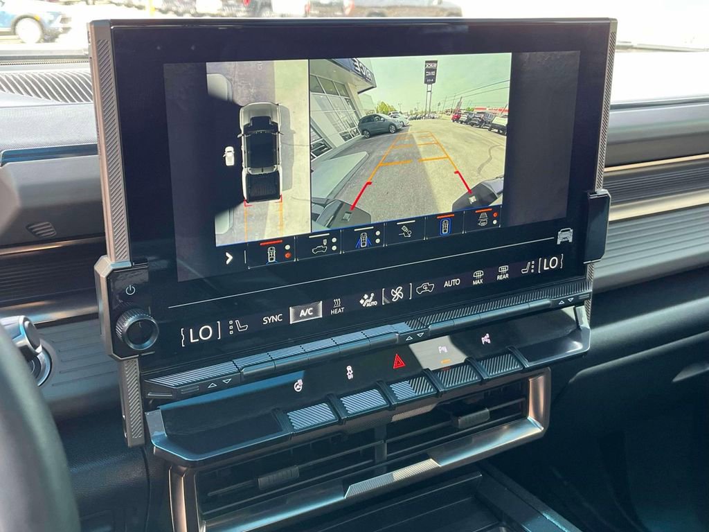 Certified 2025 GMC Hummer EV 3X image 33