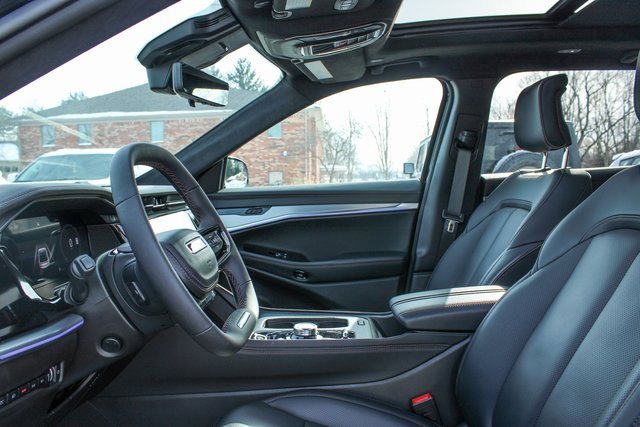 Used 2024 Jeep Wagoneer Launch Edition image 13