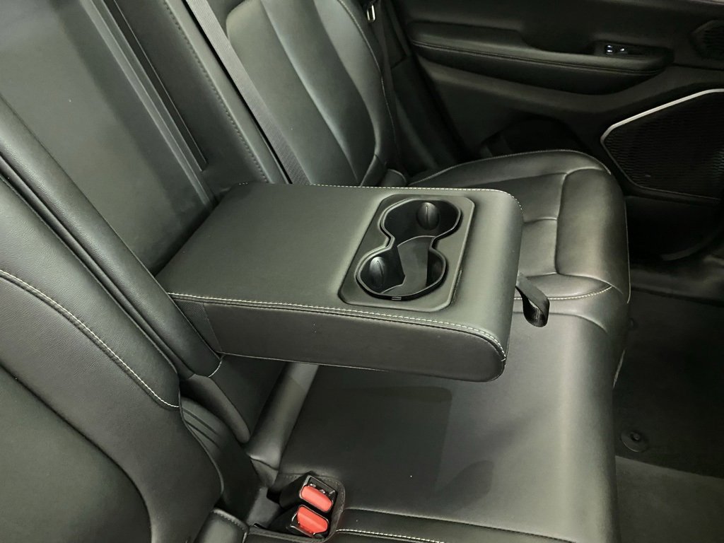 Used 2023 Jeep Grand Cherokee 4WD 4xe image 37