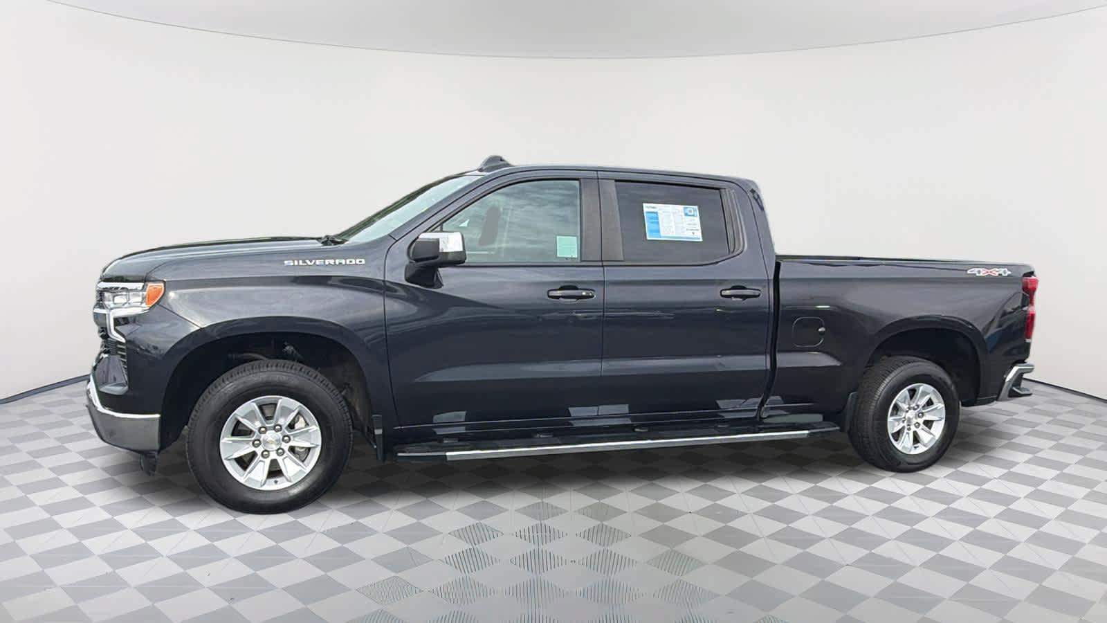 Used 2024 Chevrolet Silverado 1500 LT w/ Protection Package AWD/4WD image 8