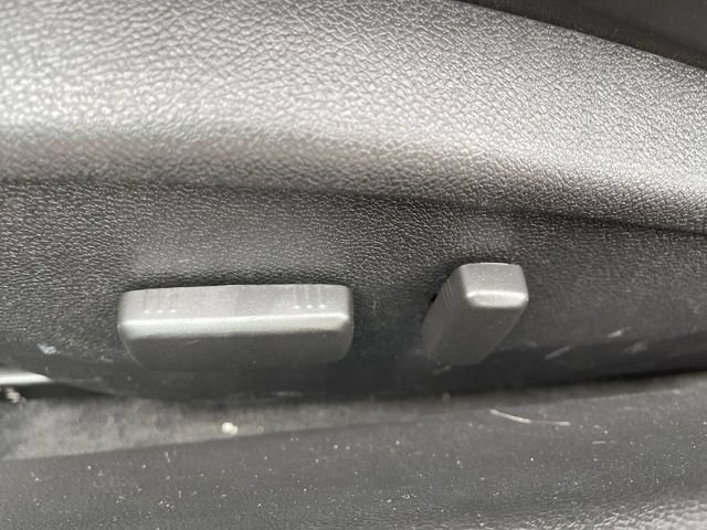 Used 2013 Chevrolet Camaro LT RWD image 12