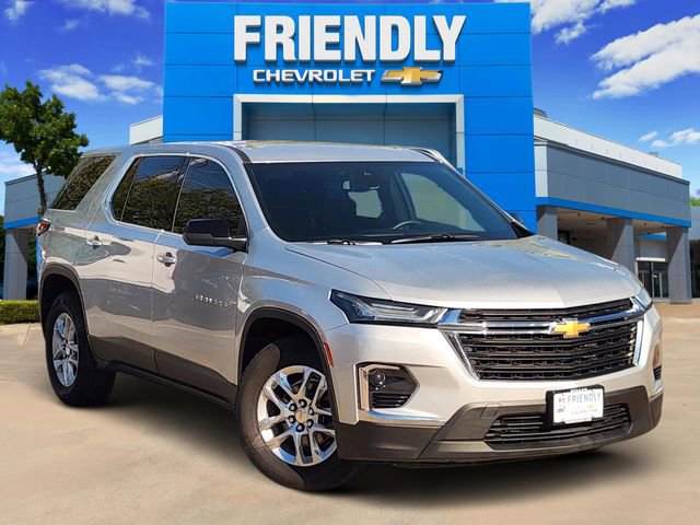 Used 2022 Chevrolet Traverse LS
