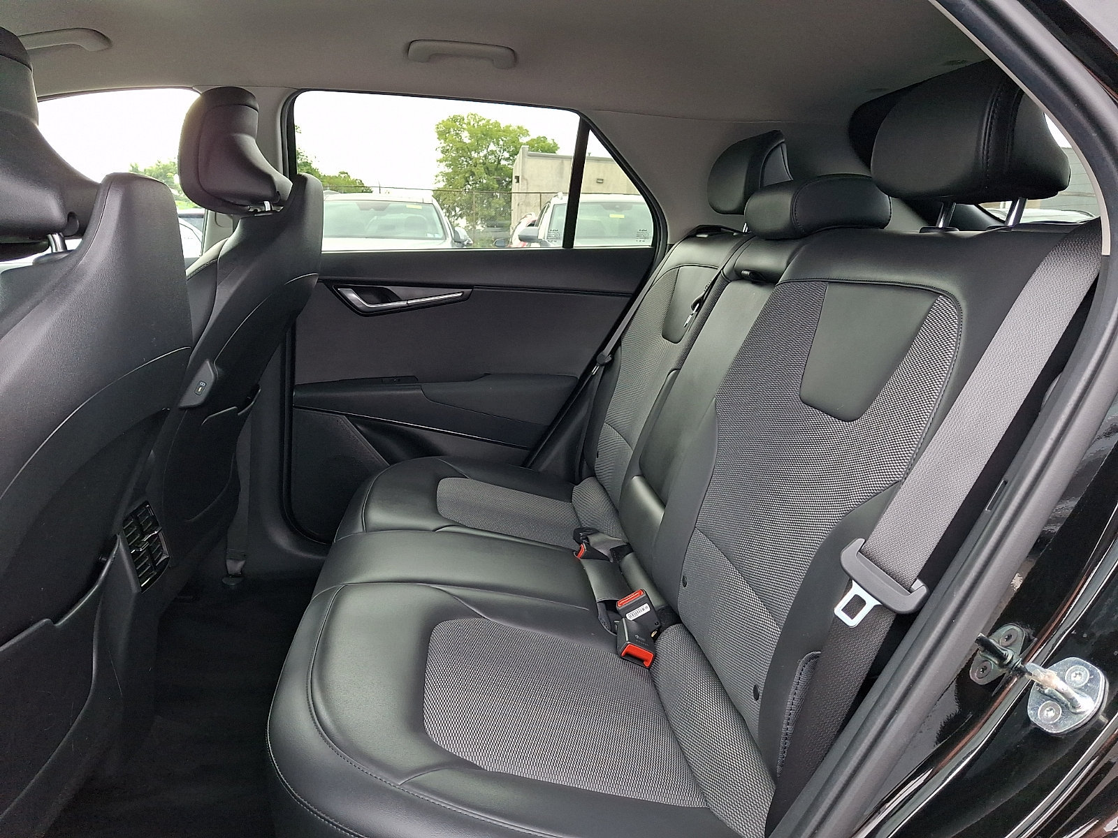 Used 2023 Kia Niro Wind FWD image 10
