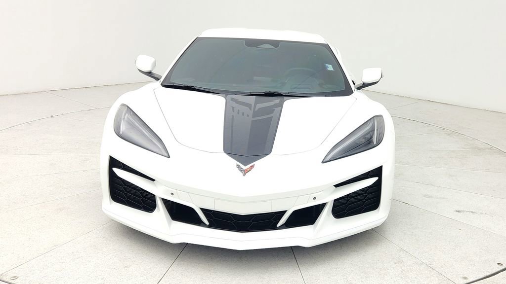 Used 2024 Chevrolet Corvette Z06 image 2