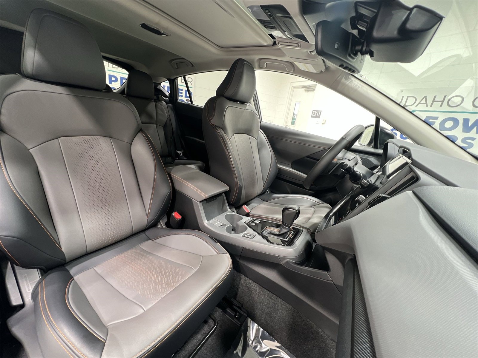 Certified 2025 Subaru Crosstrek 2.5i Limited w/ Crosstrek Mirror Package image 24