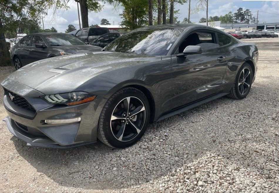 Used 2020 Ford Mustang Coupe image 1