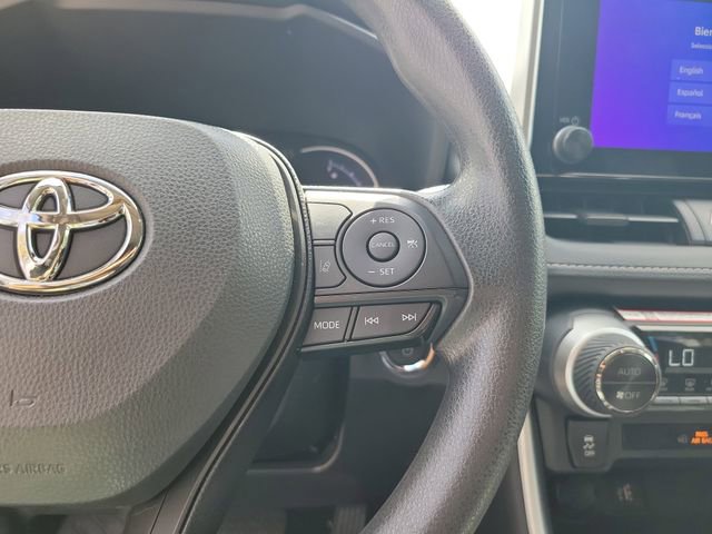 Used 2025 Toyota RAV4 Woodland Edition image 18