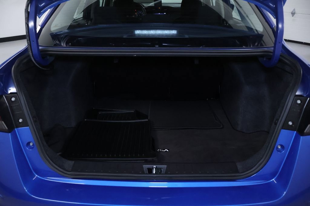 Used 2023 Nissan Versa SR w/ Trunk Package image 13