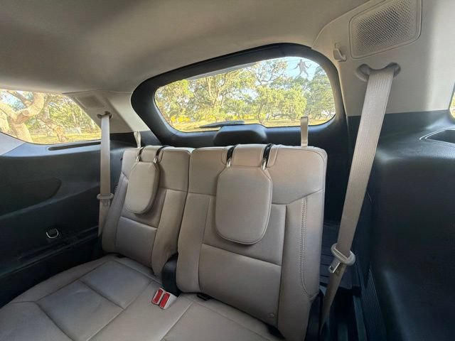 Used 2023 Ford Explorer Limited AWD/4WD image 13