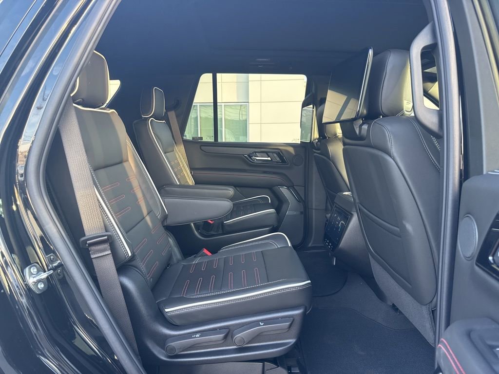 New 2026 GMC Yukon AT4 Ultimate AWD/4WD image 23