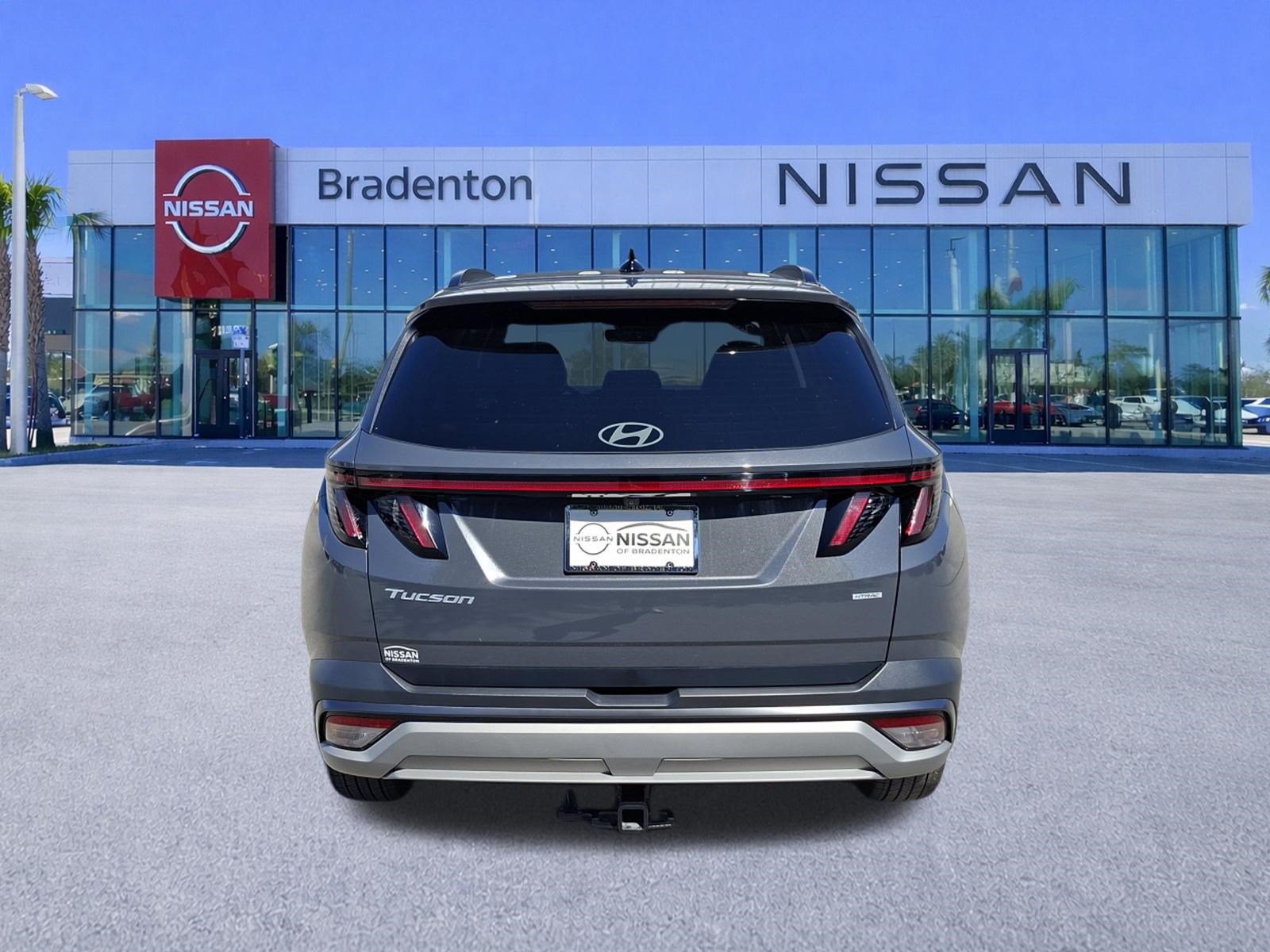 Used 2025 Hyundai Tucson SEL AWD/4WD image 6