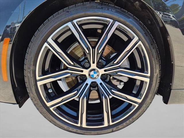 Used 2024 BMW 230i Coupe w/ Premium Package RWD image 24