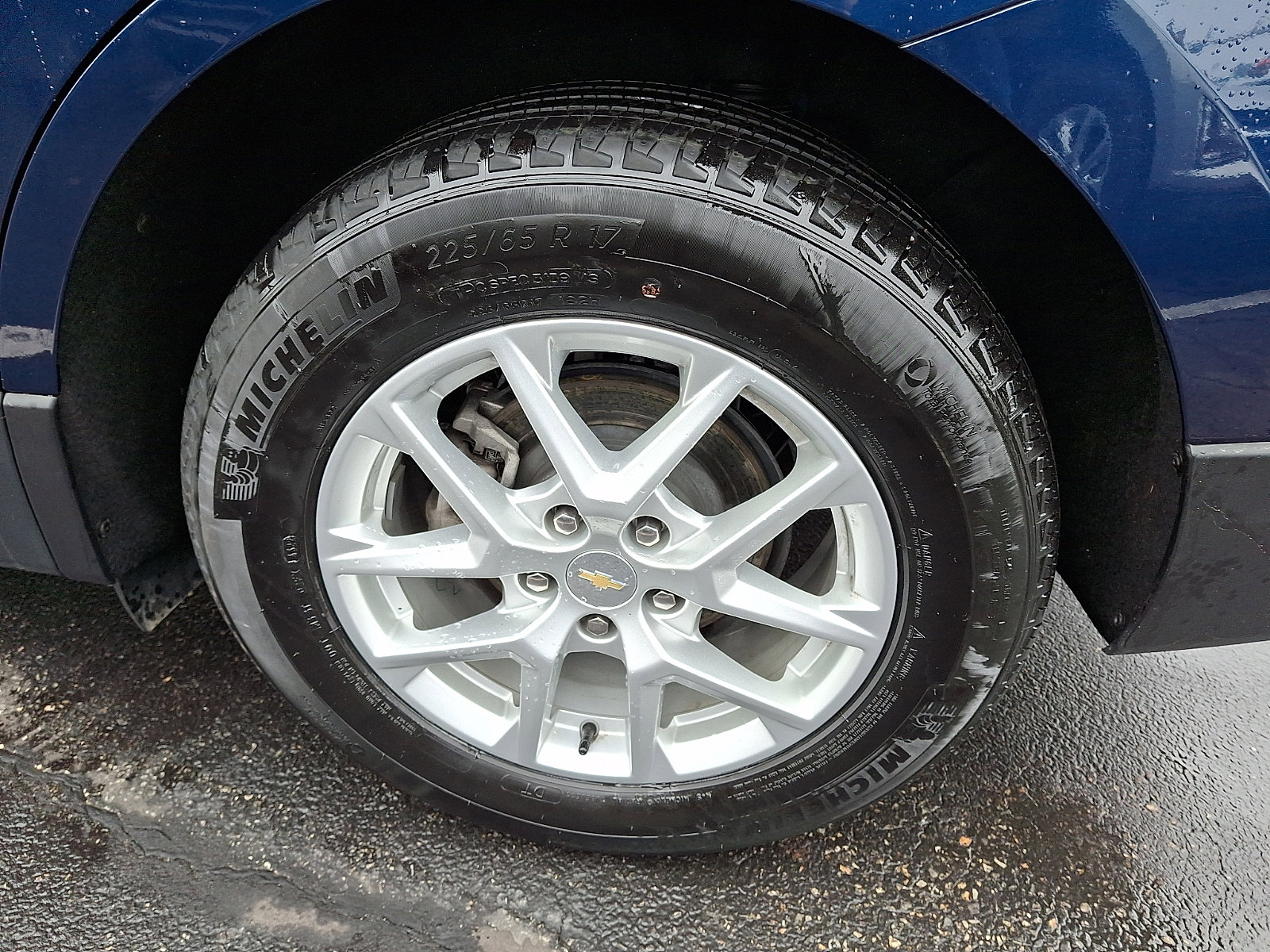 Certified 2023 Chevrolet Equinox LS image 9