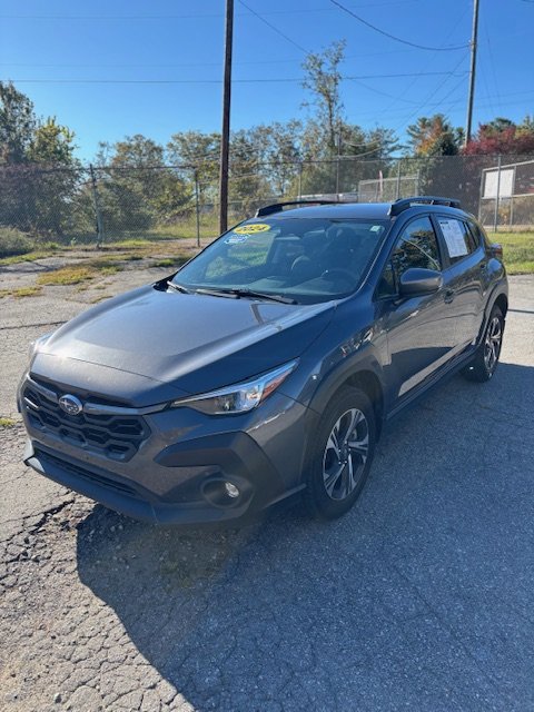 Used 2024 Subaru Crosstrek 2.0i Premium image 3