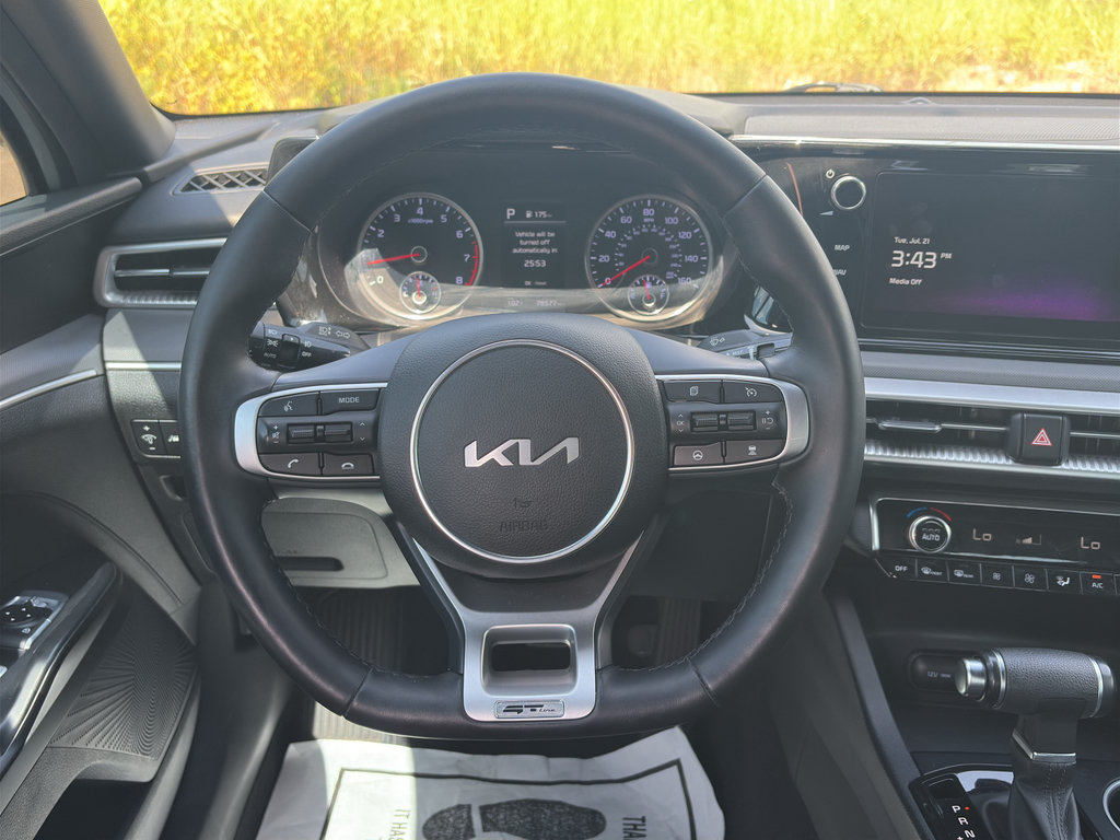 Used 2023 Kia K5 GT-Line w/ GT-Line Premium Package AWD/4WD image 17