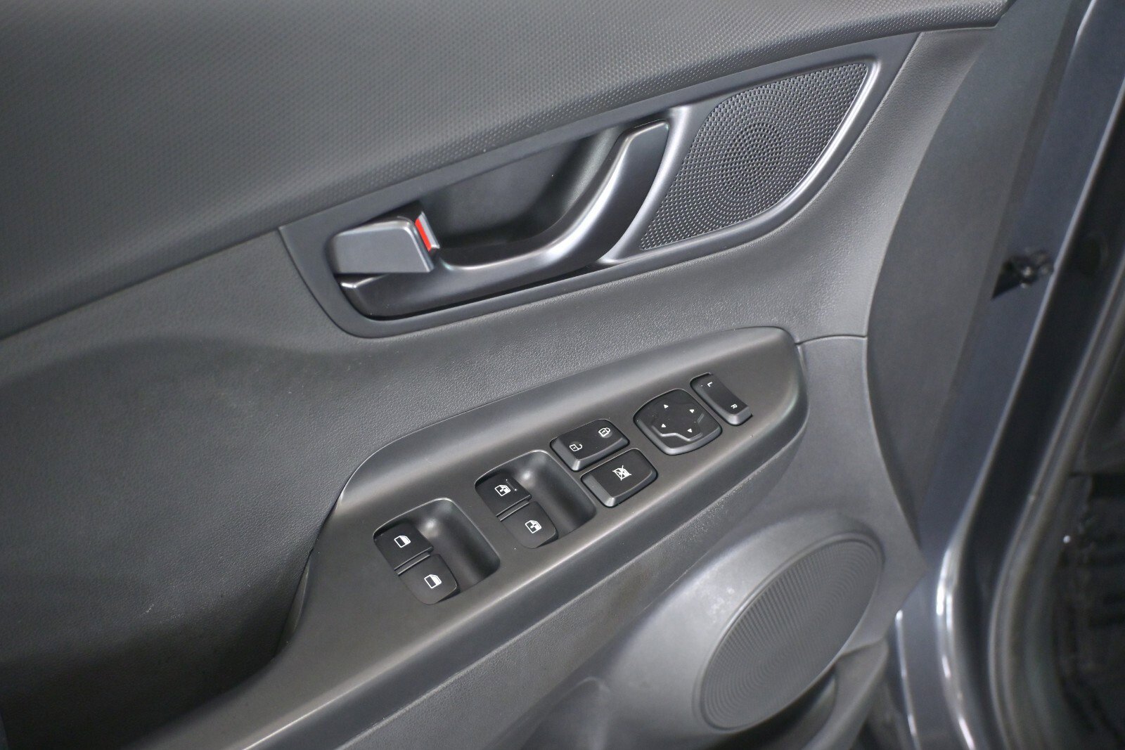 Used 2022 Hyundai Kona N Line image 14