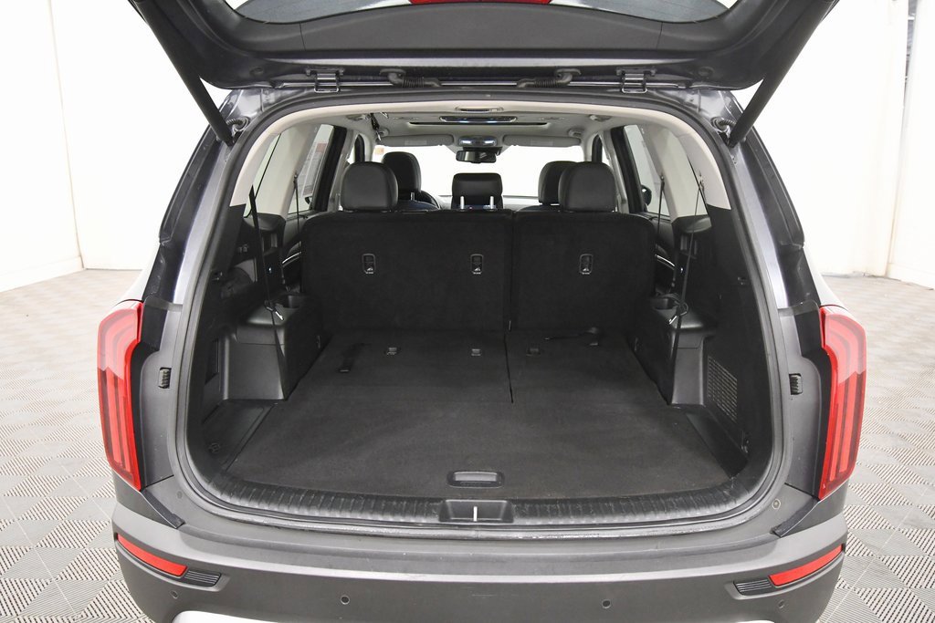Certified 2022 Kia Telluride EX w/ Towing Package image 7