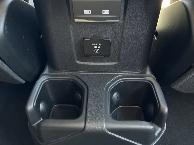 Used 2022 Jeep Wrangler Unlimited Rubicon w/ Cold Weather Group image 28