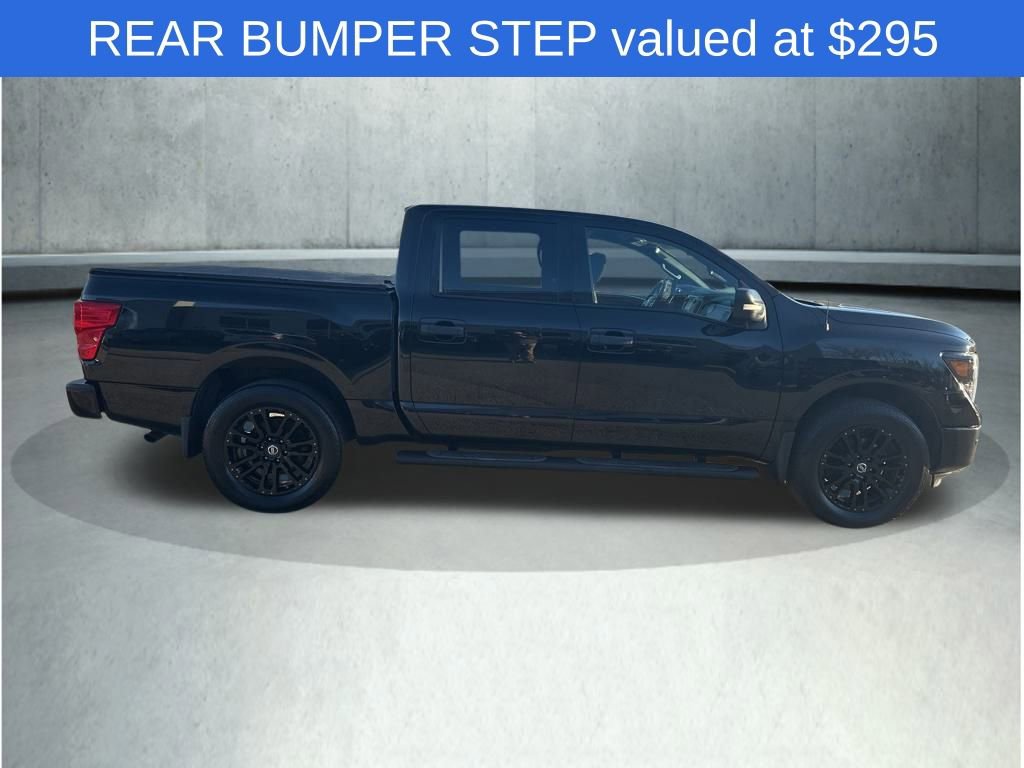 Used 2019 Nissan Titan SV w/ SV Convenience Package image 7