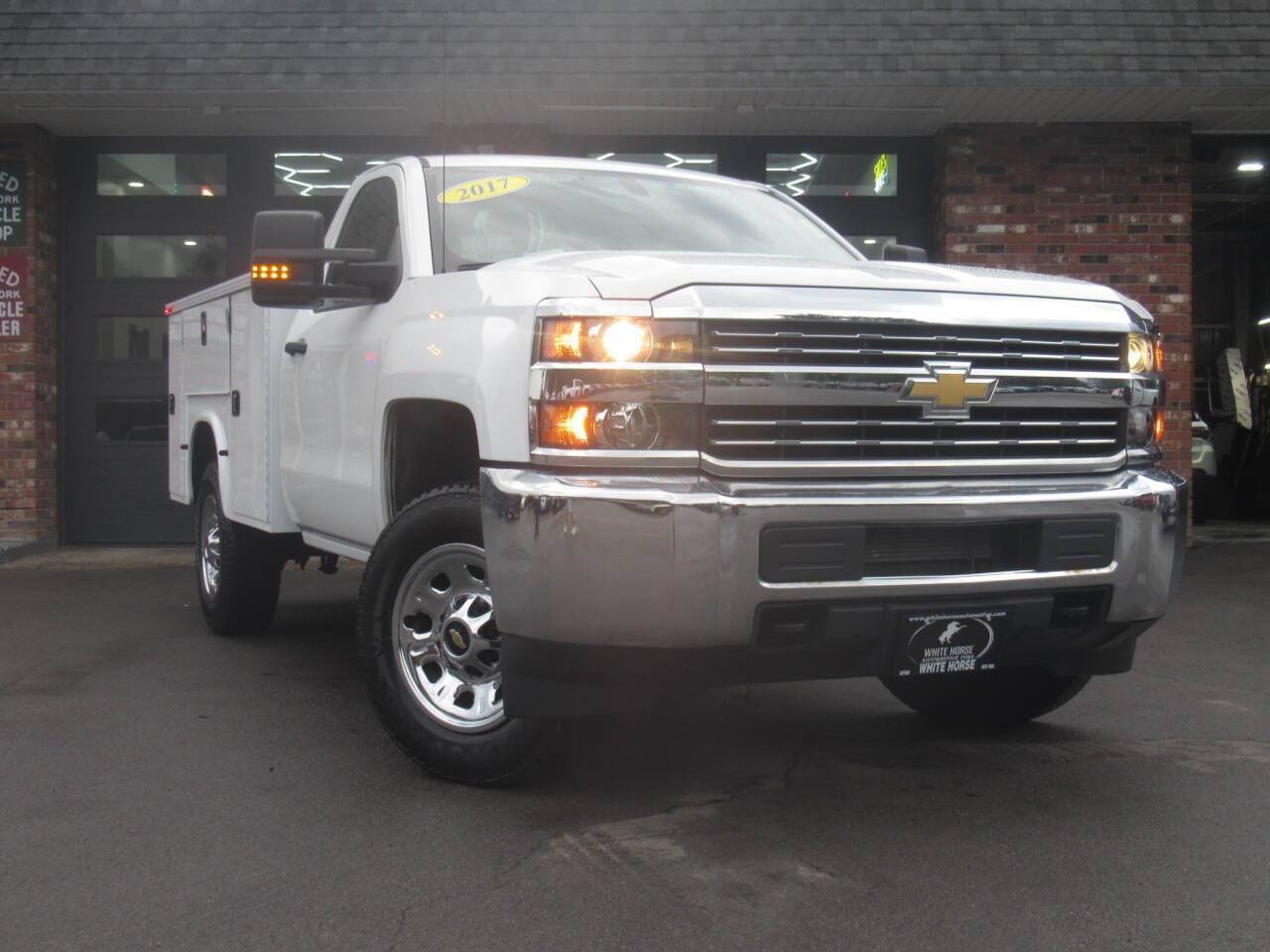 Used 2017 Chevrolet Silverado 3500 W/T AWD/4WD image 1