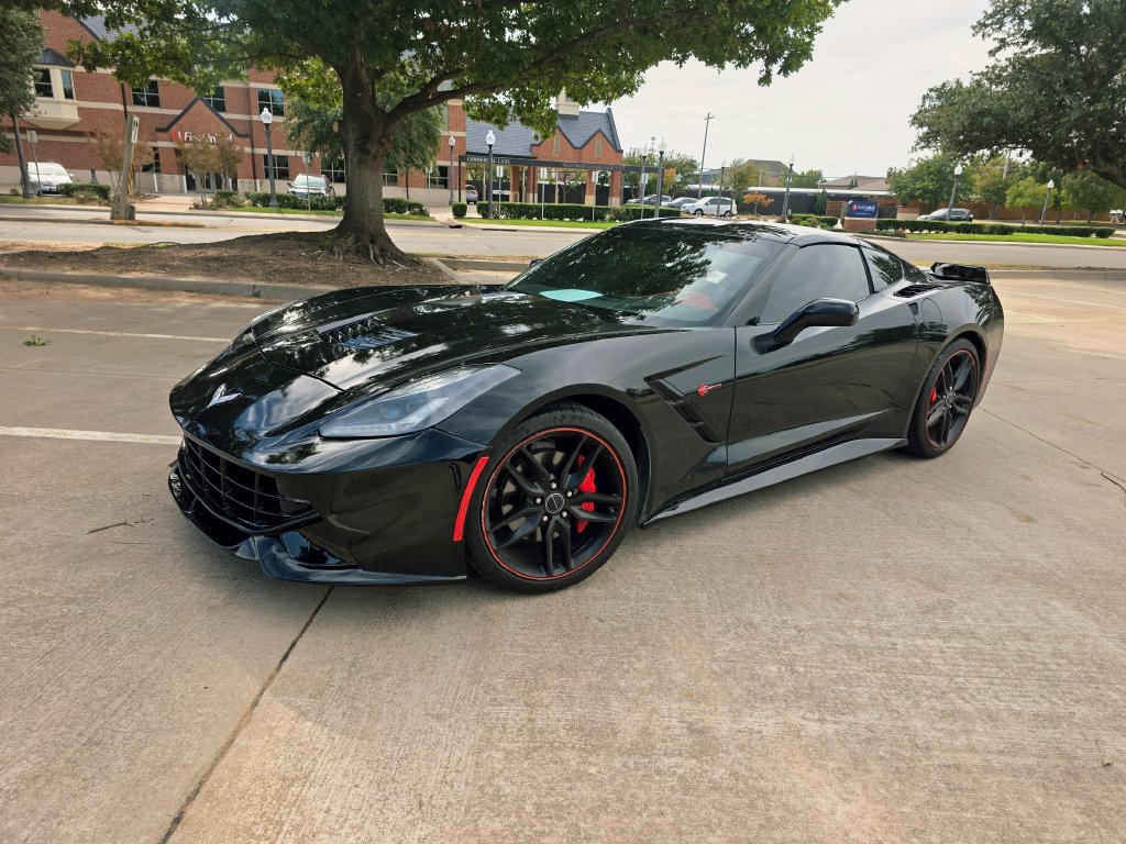 Used 2015 Chevrolet Corvette Stingray Coupe w/ 3LT Preferred Equipment Group RWD image 3