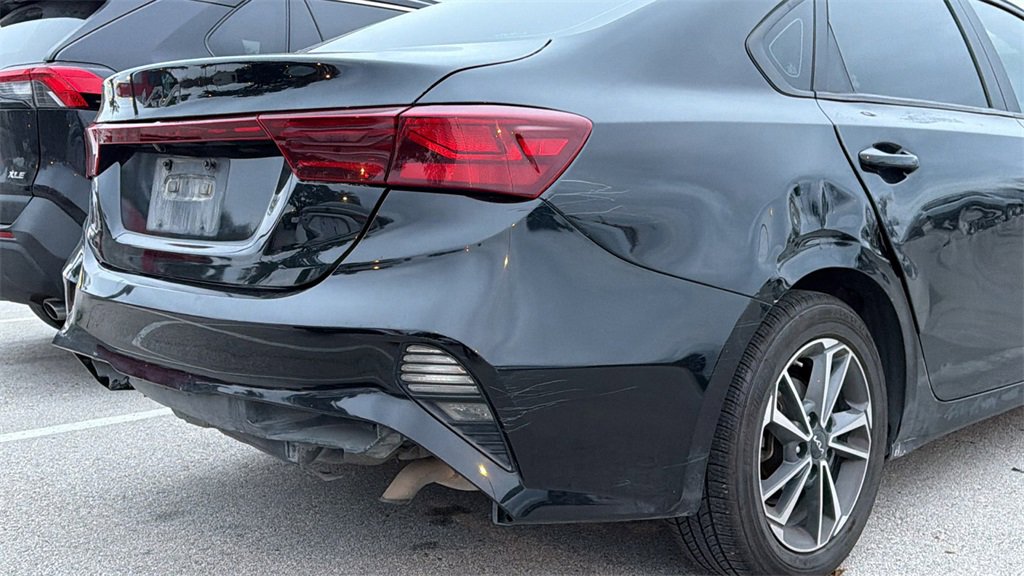 Used 2022 Kia Forte LXS image 10