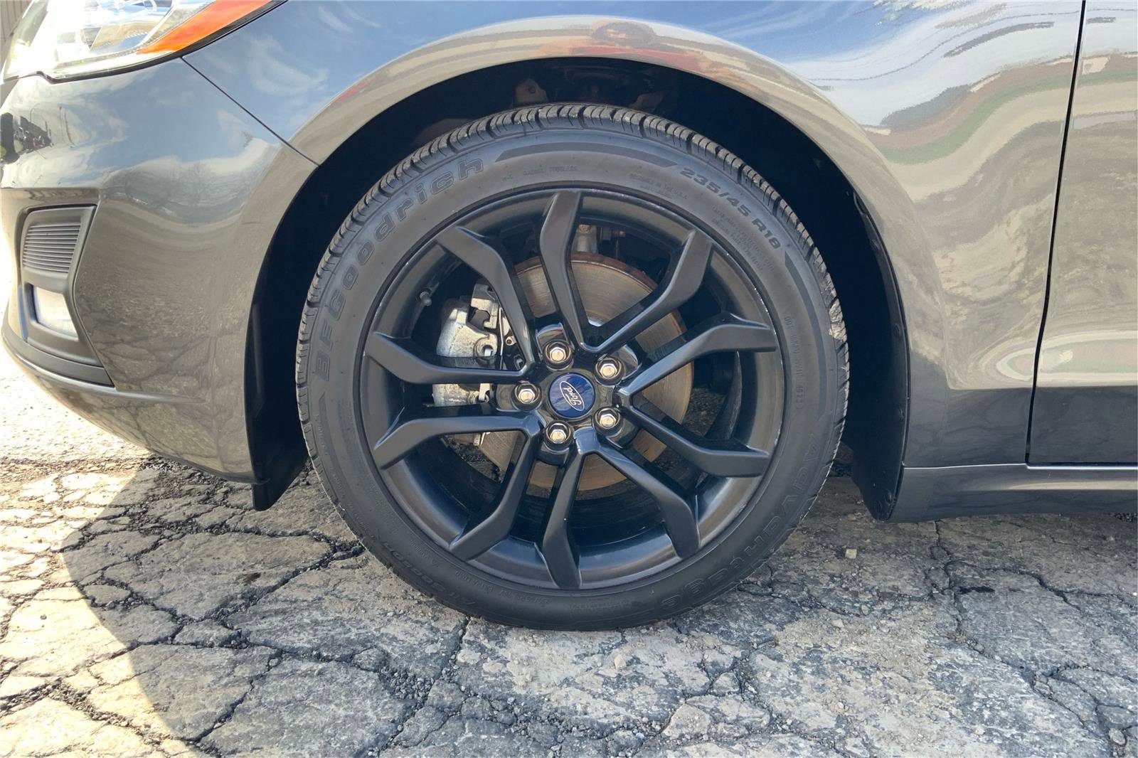 Used 2020 Ford Fusion SE w/ Equipment Group 151A image 25