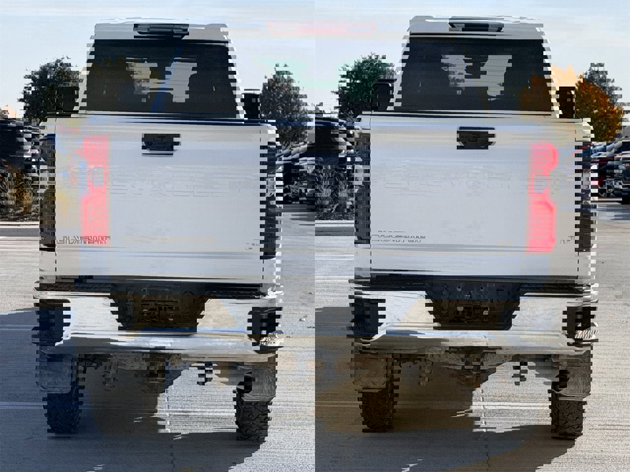 Used 2024 Chevrolet Silverado 2500 LT image 5