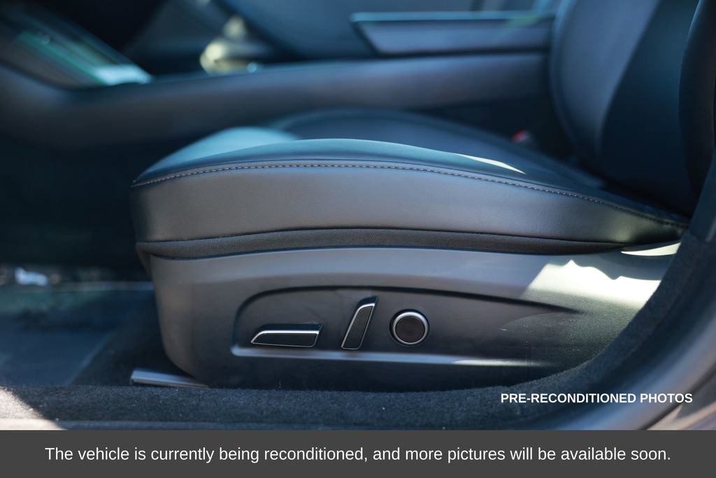 Used 2024 Tesla Model 3 Standard Range image 18