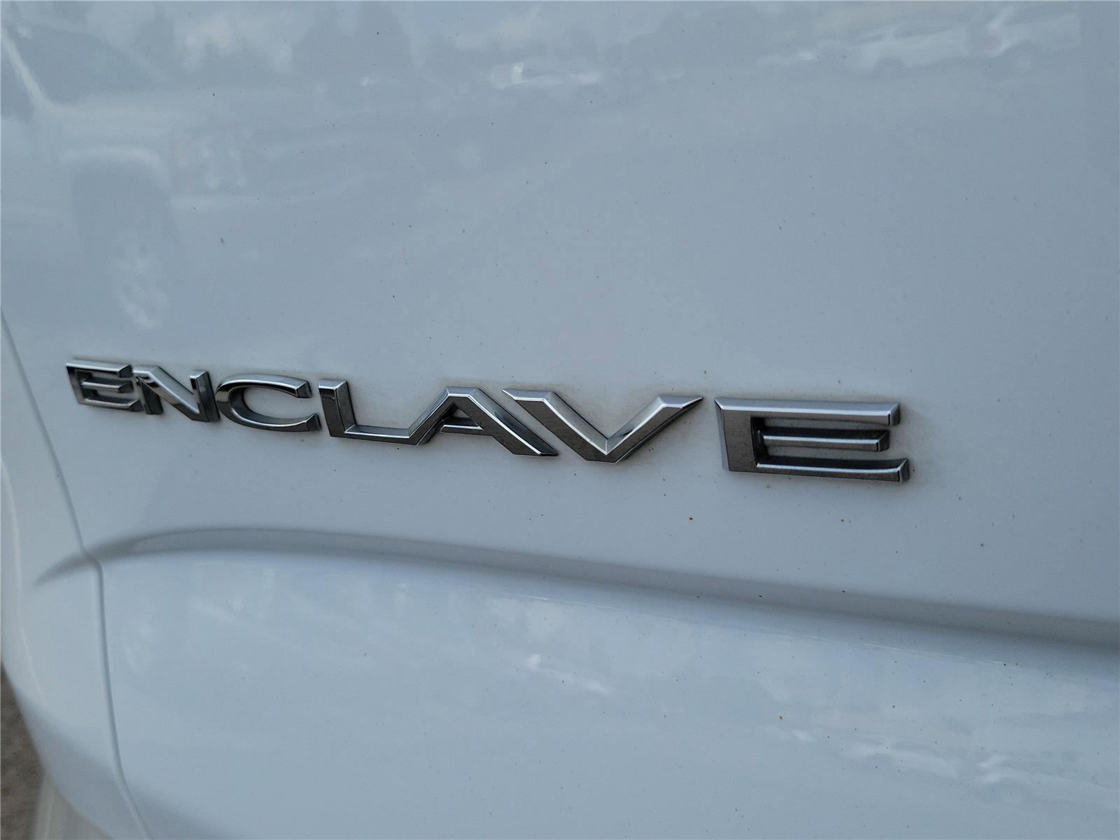 Used 2020 Buick Enclave Essence FWD image 8