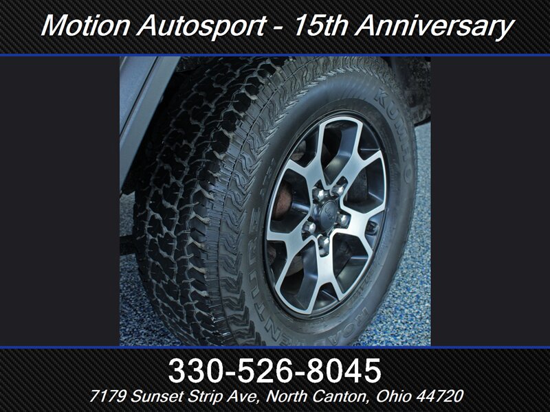 Used 2018 Jeep Wrangler Unlimited Rubicon w/ Dual Top Group AWD/4WD image 37