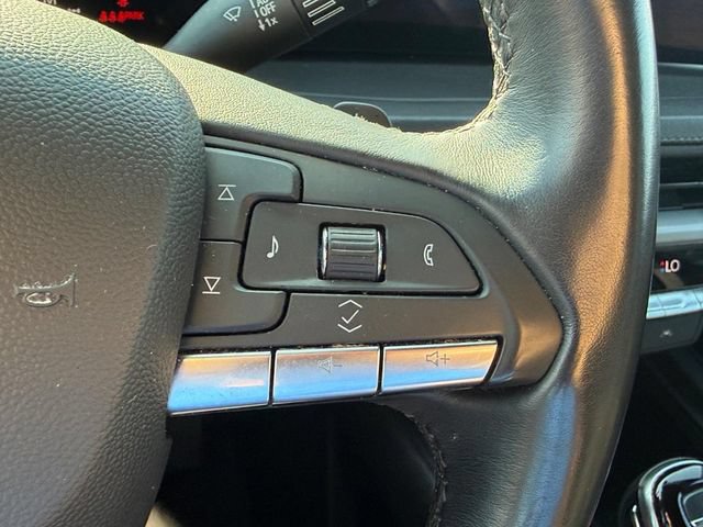 Used 2024 Cadillac XT4 Premium Luxury AWD/4WD image 26