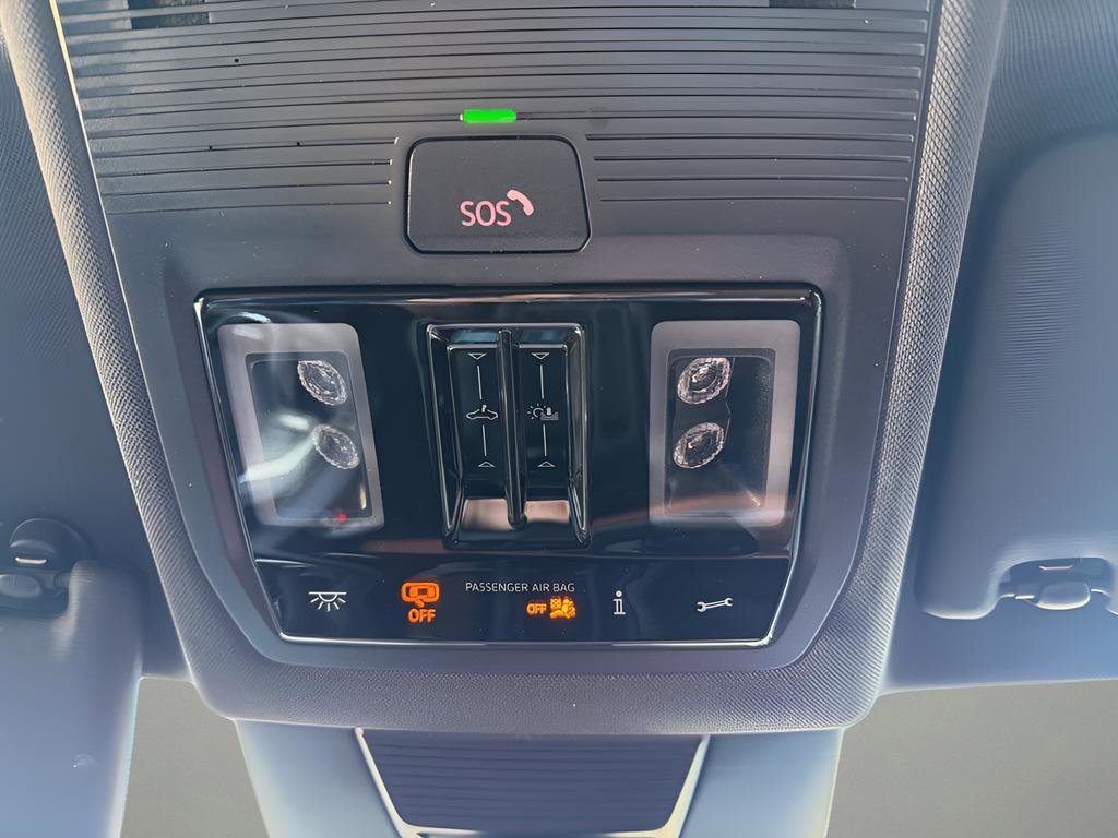 Used 2026 Volkswagen Tiguan SEL R-Line image 33