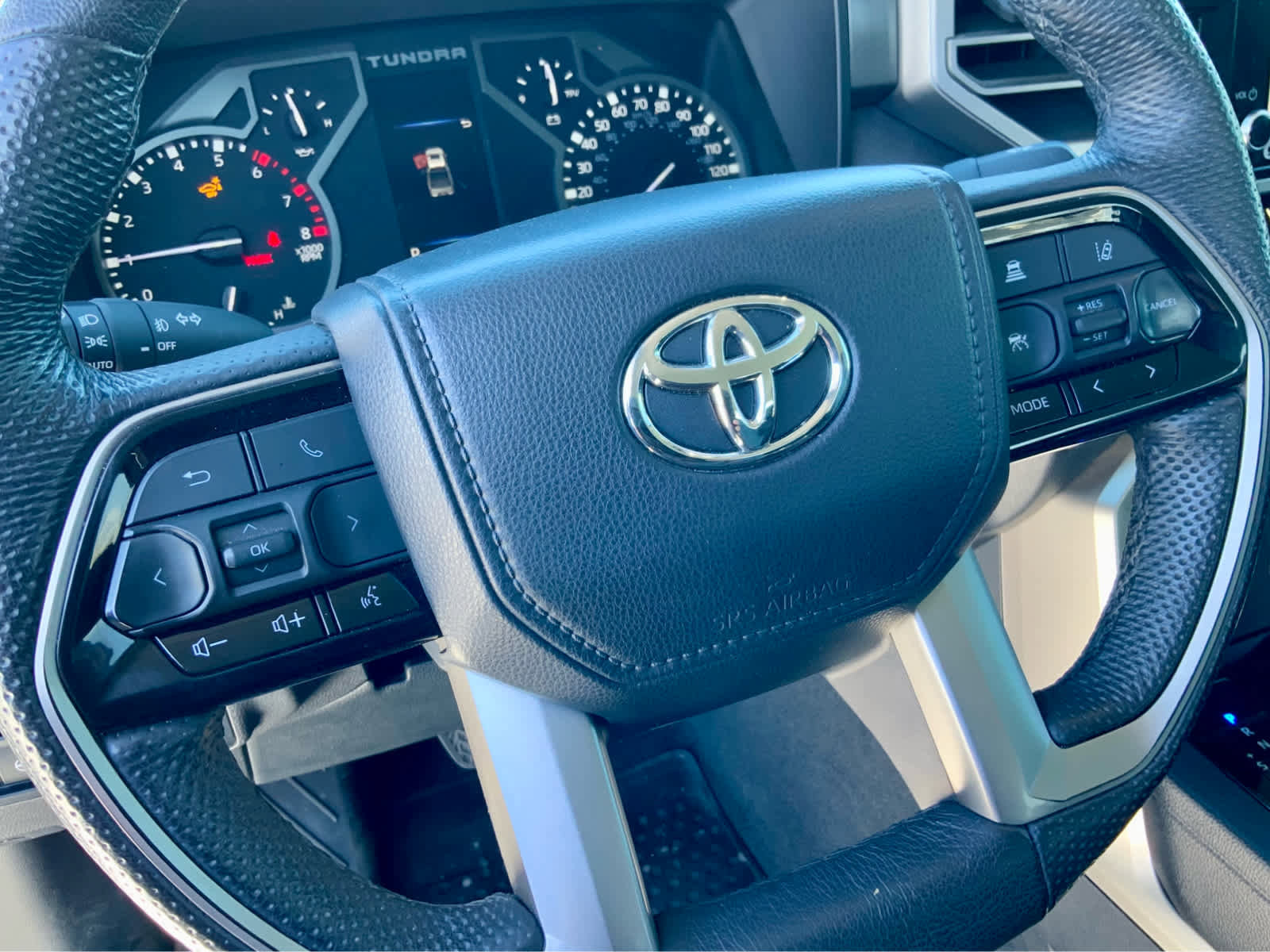 Used 2024 Toyota Tundra SR5 w/ SR5 Premium Package image 40