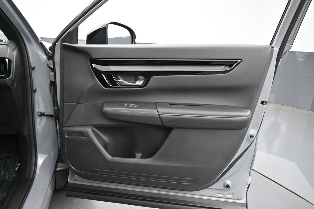 Used 2026 Honda CR-V Sport Touring image 34